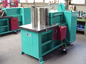 Horizontal bending machines